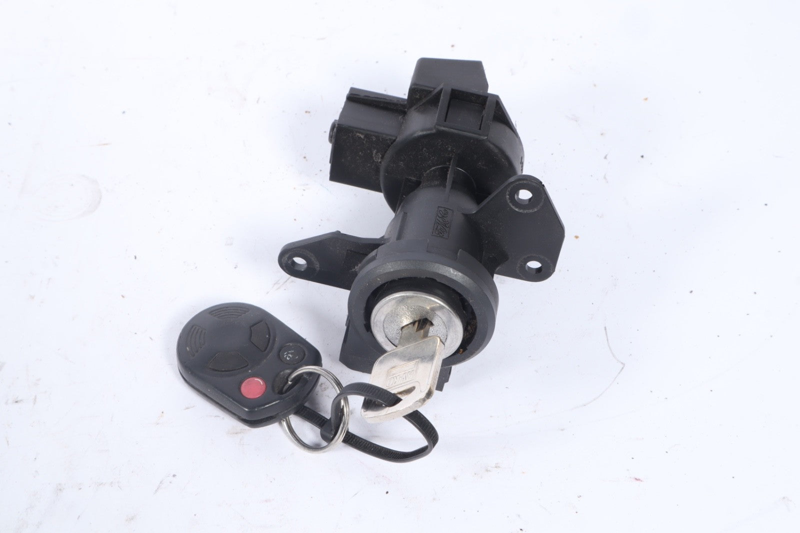 2010-2012 Ford Taurus Ignition Lock Cylinder w/ Key OEM 8A5T-15607-BA