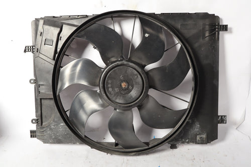 08-20 Mercedes W204 C250 E350 Engine Radiator Cooling Fan Motor Assembly OEM