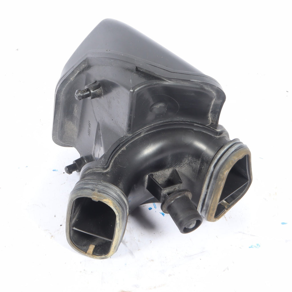 2016–2019 BUICK CASCADA AIR CLEANER INTAKE FILTER BOX DUCT HOSE OEM