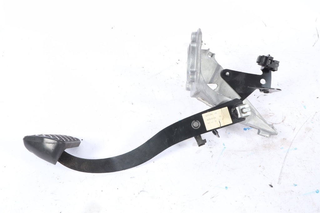 2004-2010 BMW E83 X3 Brake Pedal Box Assembly OEM 3331164