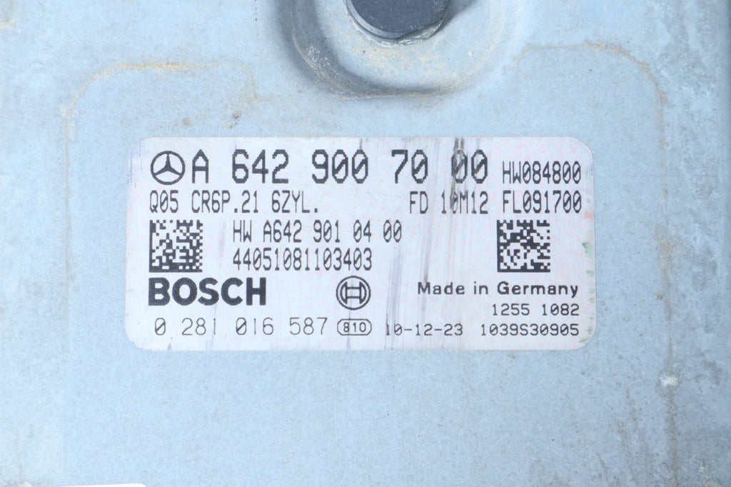 2012-2016 Mercedes-Benz E350 A2769004600 Engine Control Module Unit EGM OEM