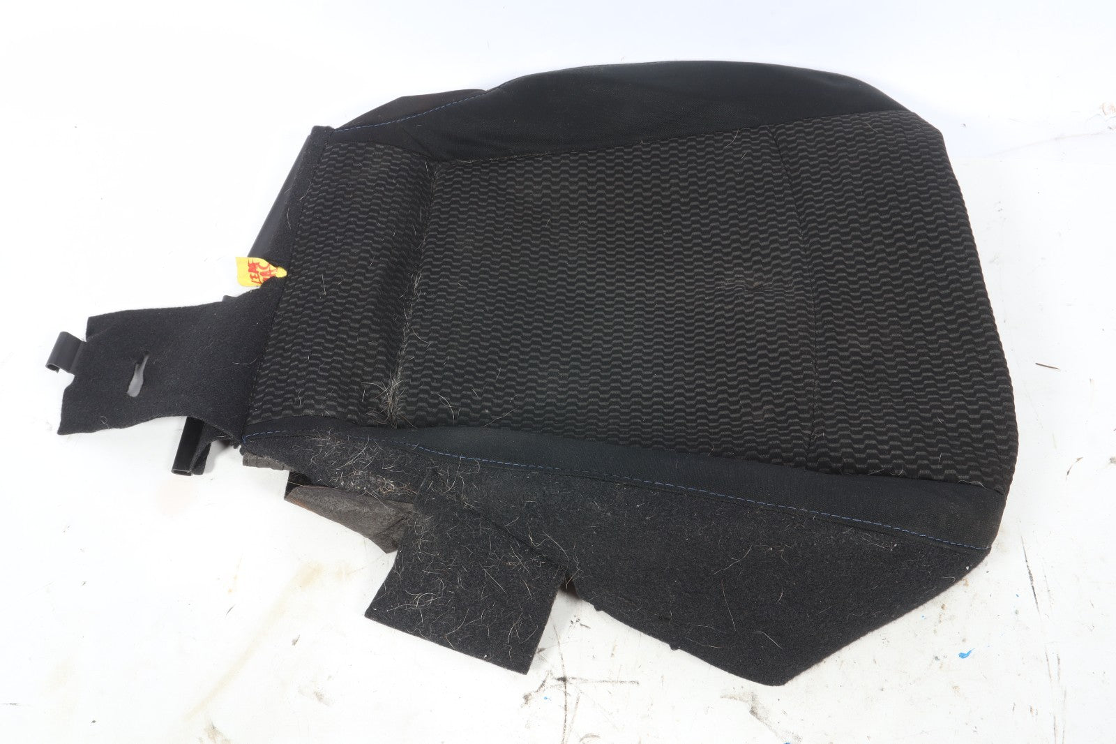 2013-2017 NISSAN LEAF FRONT LEFT SIDE LOWER SEAT CUSHION BLACK FABRIC OEM