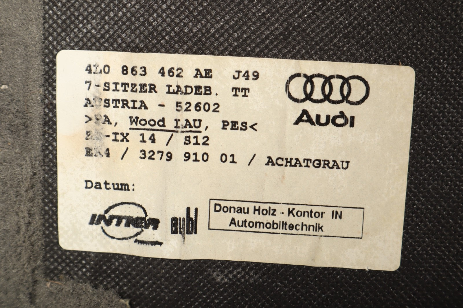 2007-2015 AUDI Q7 TRUNK CARPET FLOOR MAT COVER OEM