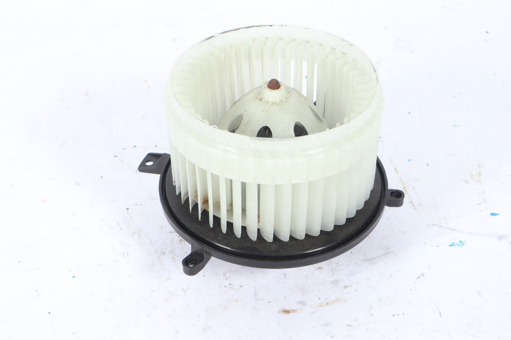 2016-2019 BUICK CASCADA HEATER FAN BLOWER MOTOR OEM