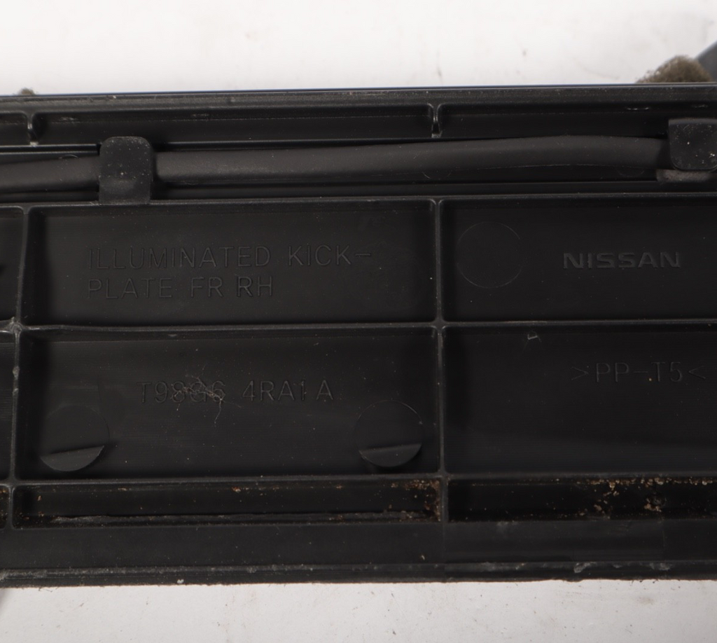 2016-2022 NISSAN MAXIMA FRONT RIGHT  ILLUMINATED KICK PLATE TRIM PIECE OEM