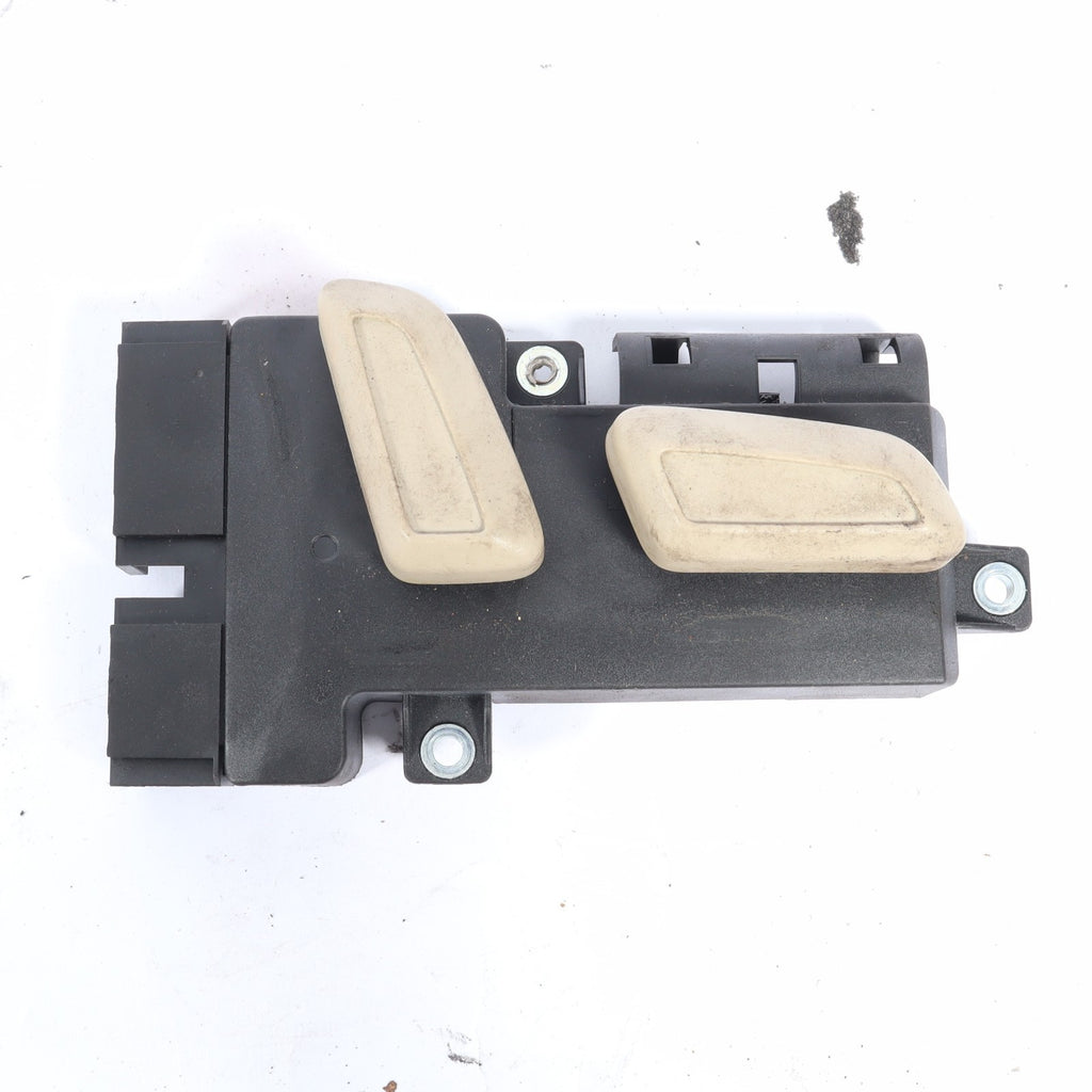 2009-2017 AUDI Q5 FrRONT RIGHT PASSENGER SEAT  ADJUSTMENT SWITCH OEM
