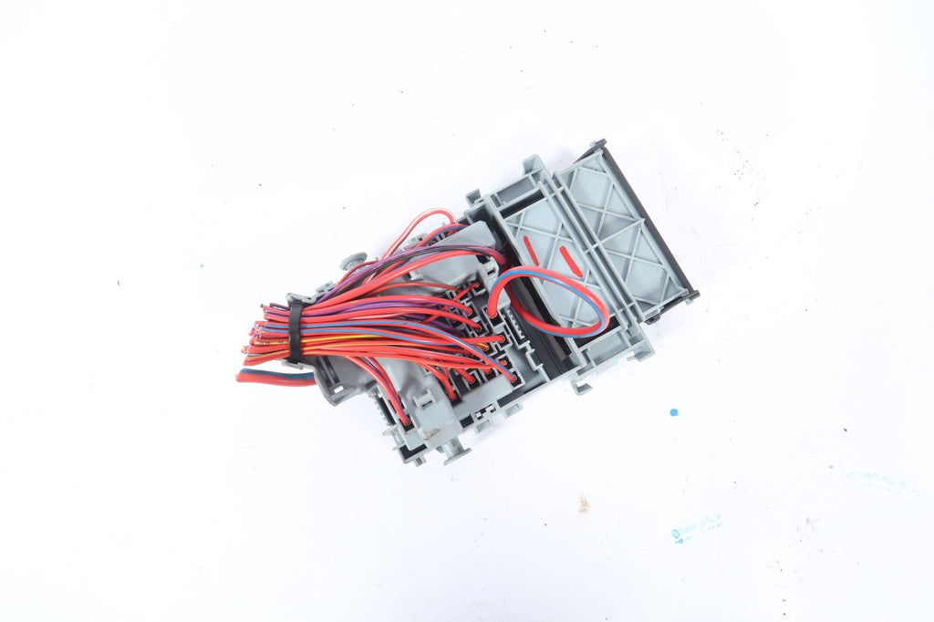 2016-2019 BUICK CASCADA CABIN FUSE BOX OEM 13222786
