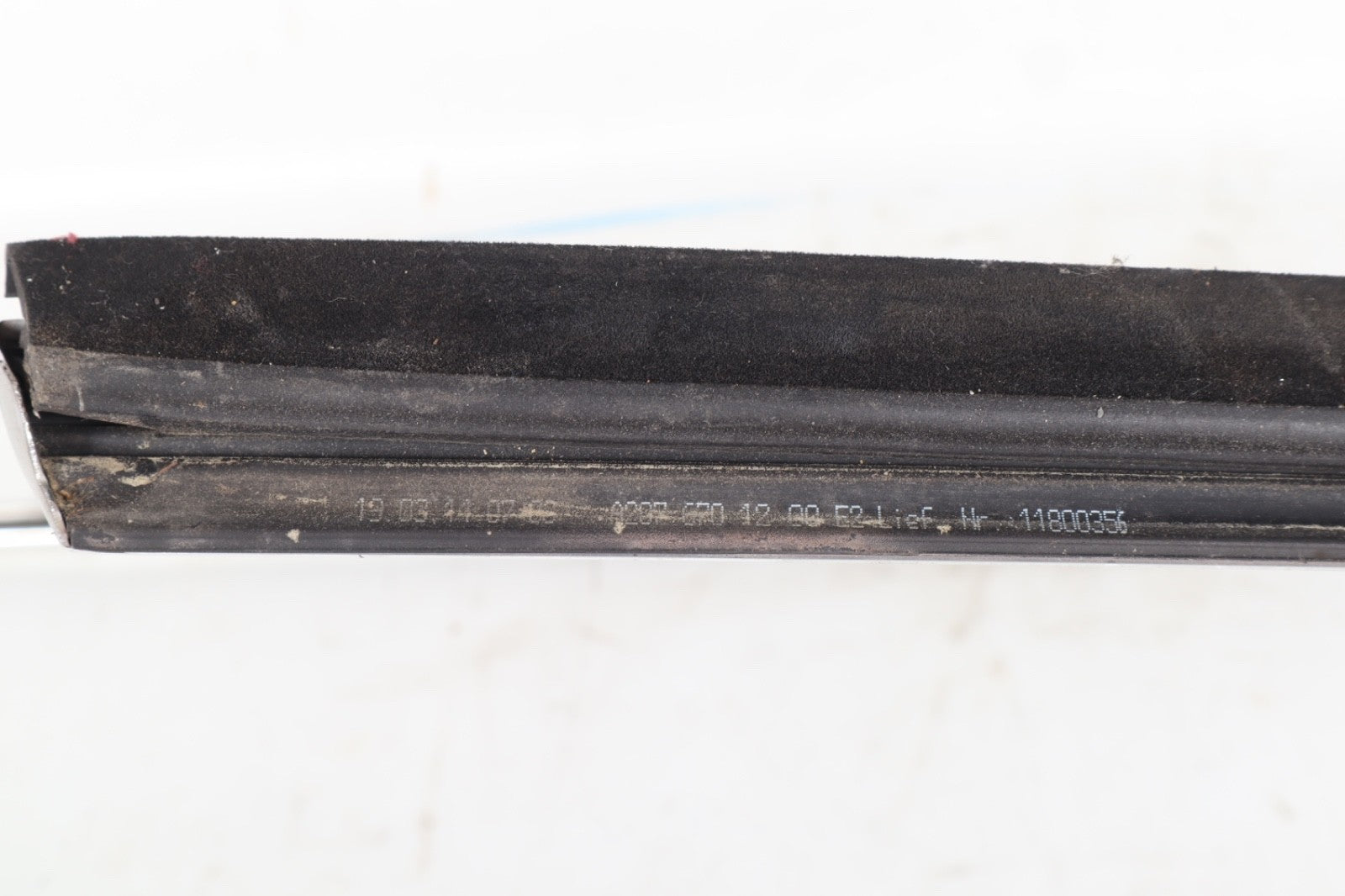2010 - 2017 Mercedes E350 Rear Left And Right Quarter Panel Molding OEM