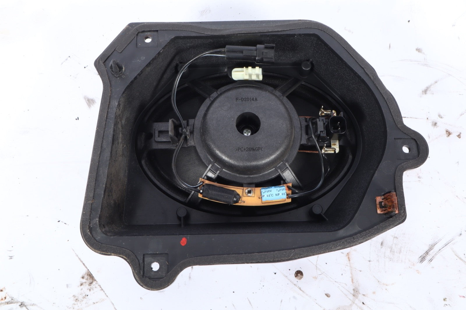 2010 - 2018 FORD TAURUS DRIVER / LEFT FRONT DOOR SPEAKER AG1T-19B135 OEM