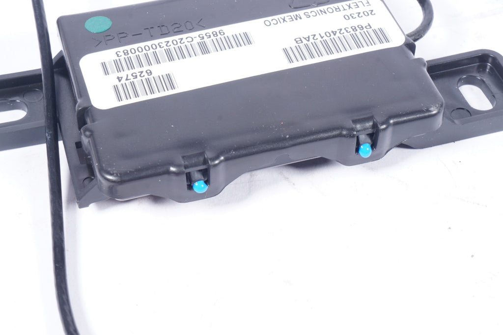 2017-2021 ALFA ROMEO STELVIO PASSIVE ENTRY ANTENNA COMPUTER CONTROL MODULE OEM