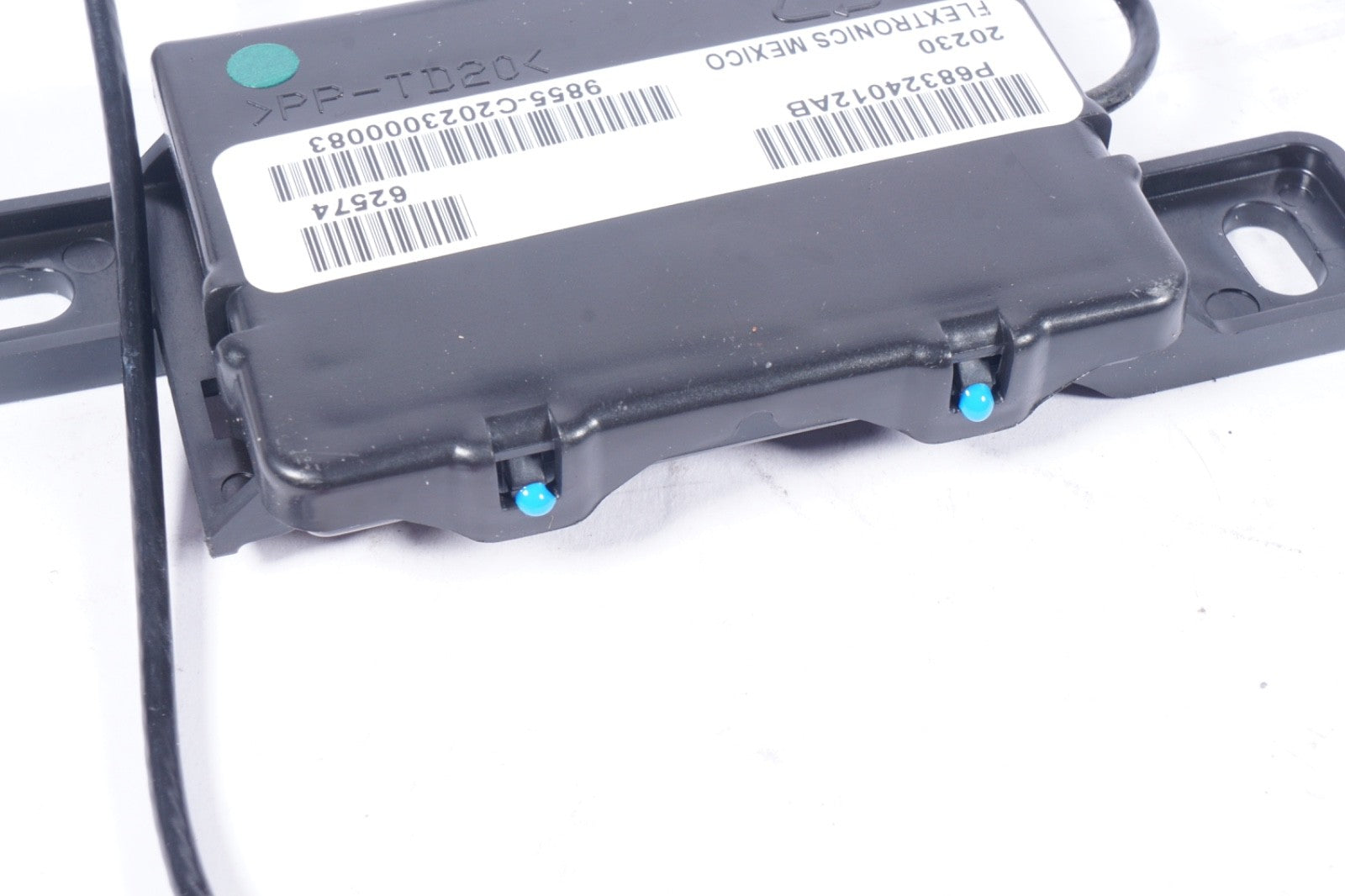 2017-2021 ALFA ROMEO STELVIO PASSIVE ENTRY ANTENNA COMPUTER CONTROL MODULE OEM