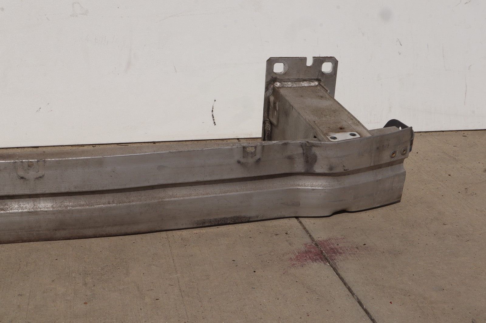 2009-2017 AUDI Q5 FRONT BUMPER REINFORCEMENT IMPACT BAR BEAM OEM 8R0807113B