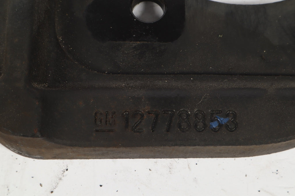 2016-2019 Buick Cascada Rear Left Right Brake Caliper Bracket OEM