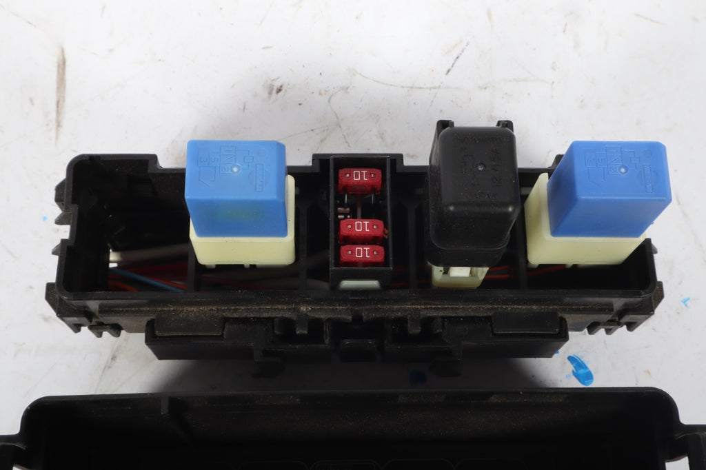 2019 CHEVROLET SONIC FUSE BOX RELAY RELAYS OEM