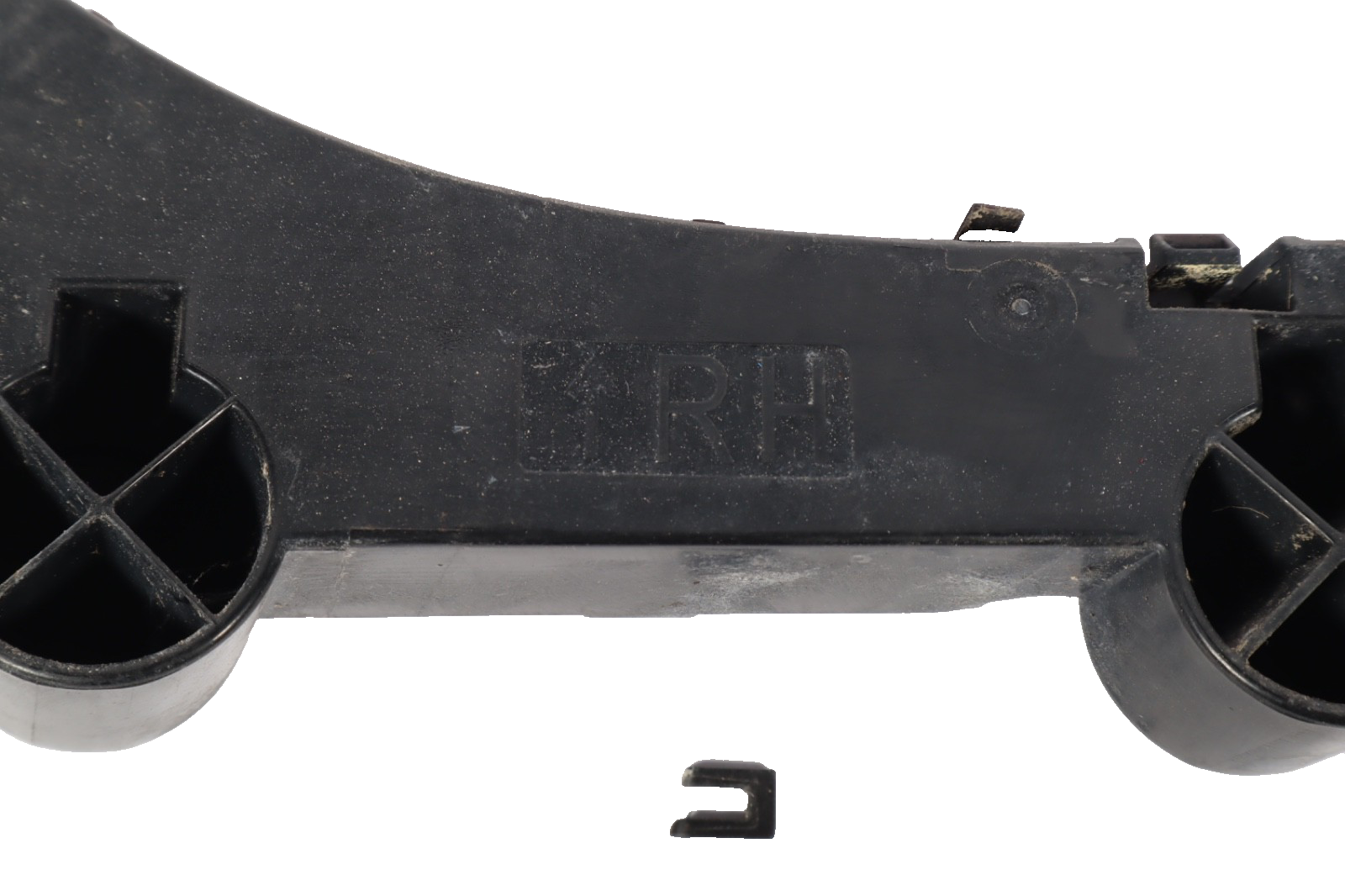 2016-2023 NISSAN MAXIMA REAR RIGHT PASSENGER SIDE BUMPER RETAINER BRACKET OEM