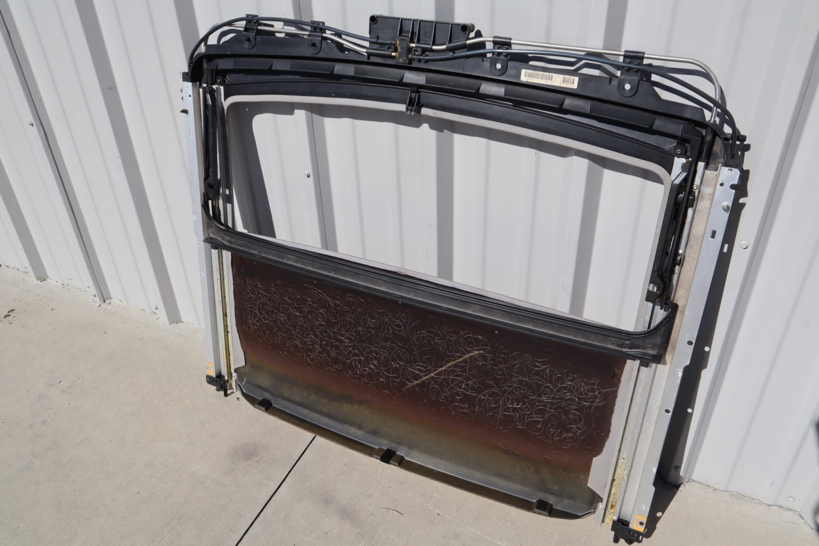 2007 Nissan Armada Sunroof Frame Tracks Cover 91306-1V91A OEM