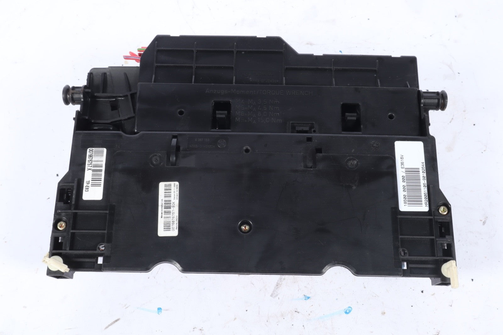 2004-2010 BMW X3 ENGINE FUSE RELAY BOX 8364540  OEM