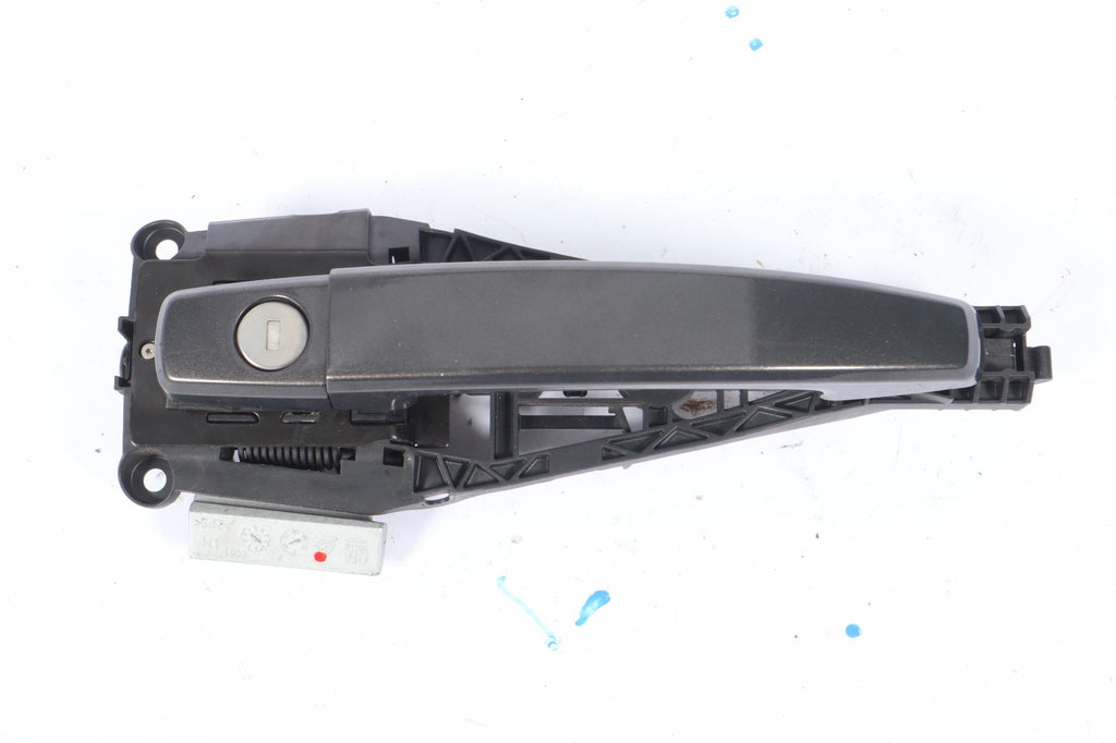 2016-2019 BUICK CASCADA FRONT LEFT DRIVER SIDE EXTERIOR DOOR HANDLE OEM