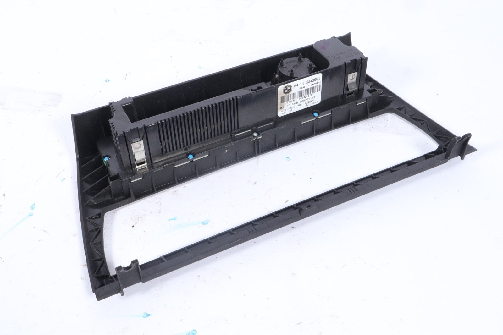 2004-10 BMW X3 E83 CENTER CONSOLE AC HEATER CLIMATE CONTROL OEM 3443981