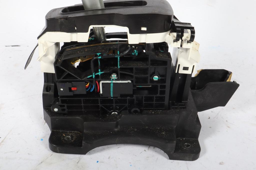 2017- 2020 CHEVROLET SONIC AUTOMATIC FLOOR GEAR SHIFTER ASSEMBLY 42514250 OEM