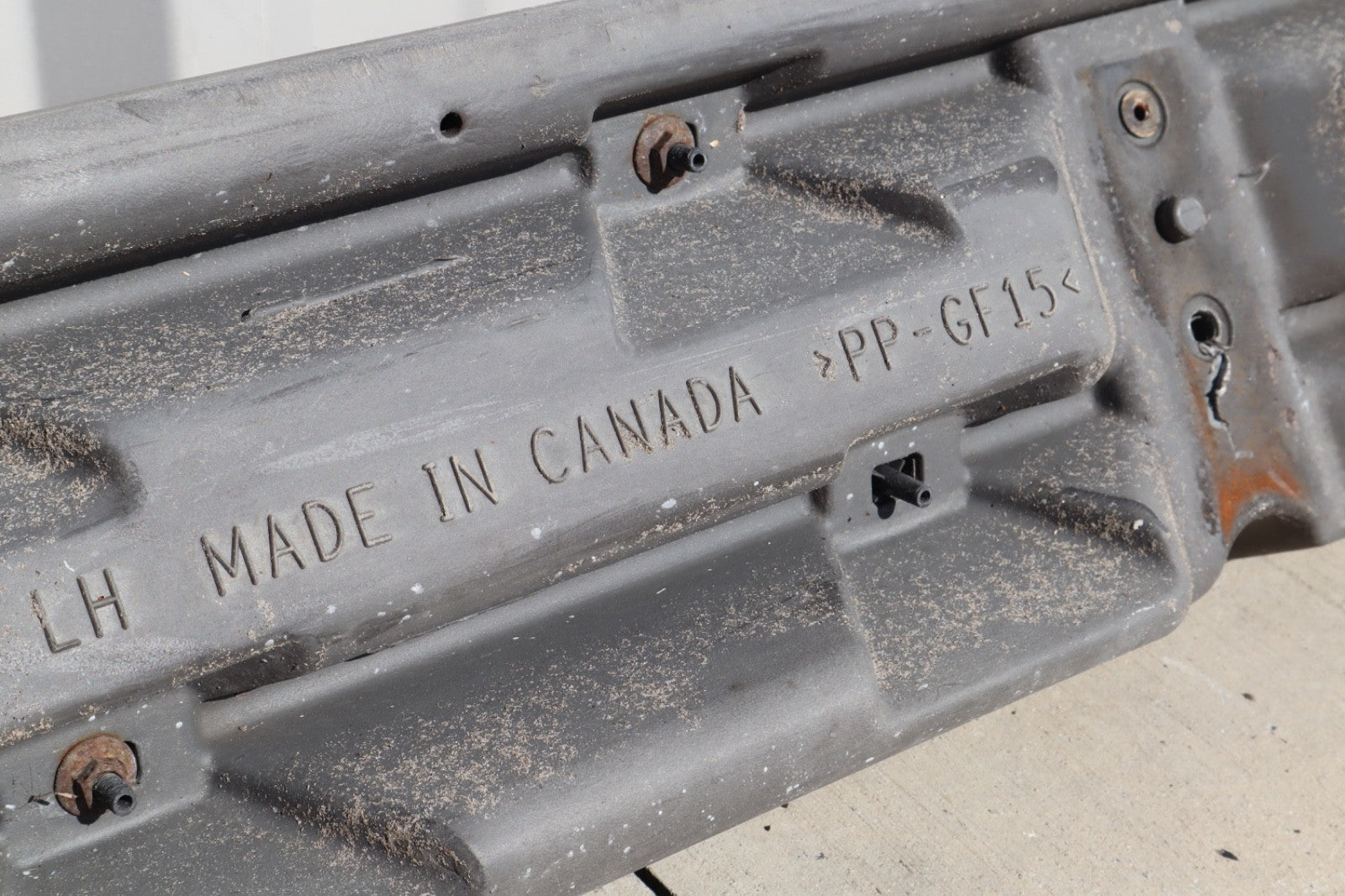 2009-2015 NISSAN ARMADA LEFT DRIVER SIDE RUNNING BOARD STEP PLATE OEM
