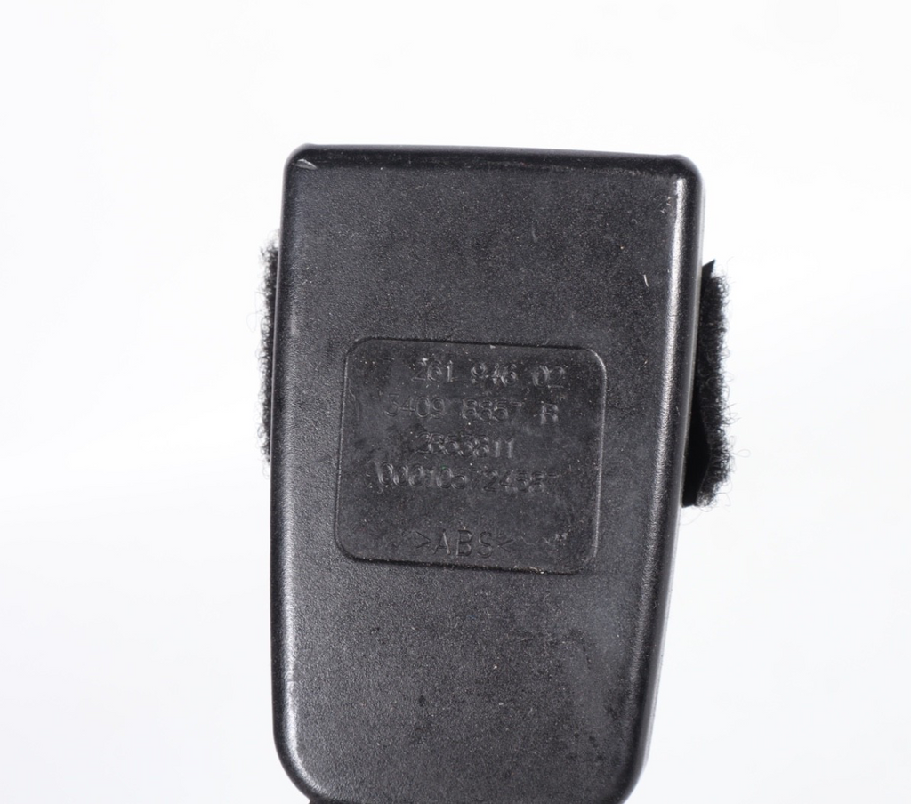 2012 - 2018 BMW 650i 640i FRONT RIGHT PASSENGER  SIDE SEAT BELT BUCKLE LATCH OEM