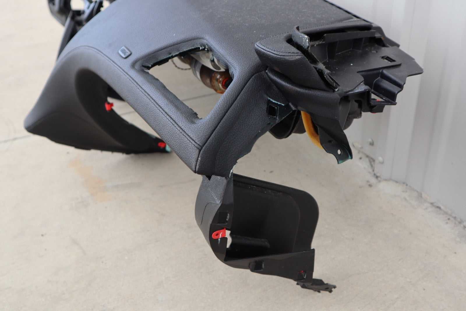 2012-2018 BMW 650i F06 FRONT DASHBOARD PANEL OEM BLACK