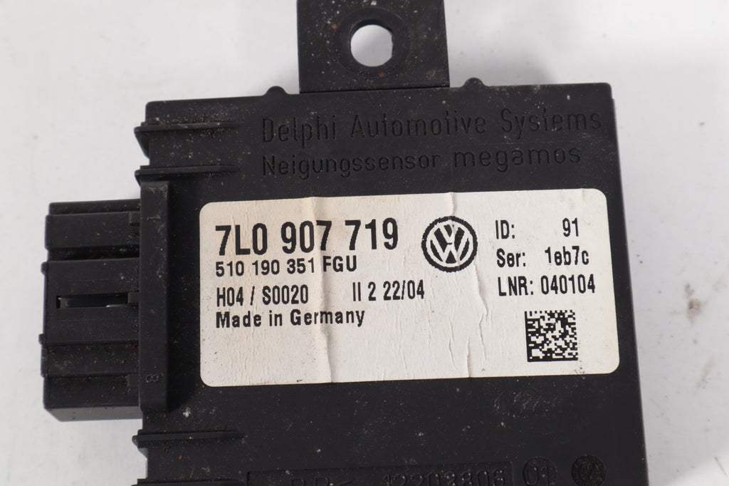 2003-2006 PORSCHE CAYENNE ANTI THEFT LOCKING MODULE IMMOBILIZEER 7L0907719 OEM