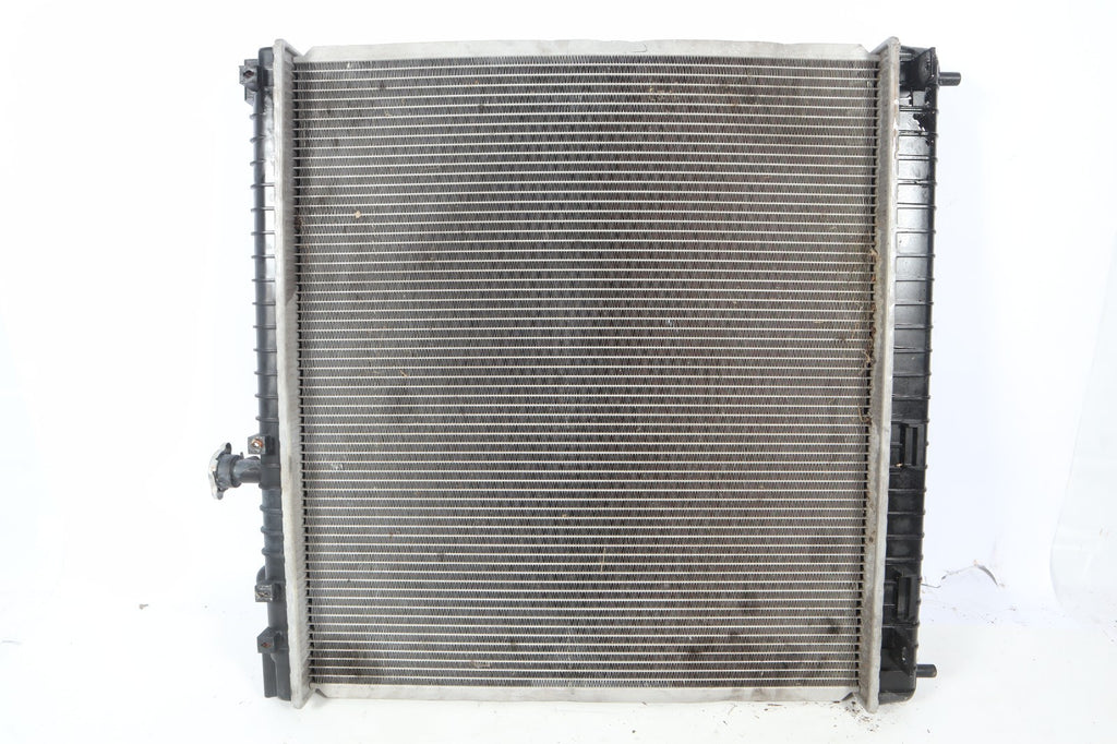 2005-2015 NISSAN ARMADA 2004-2011 NISSAN TITAN RADIATOR