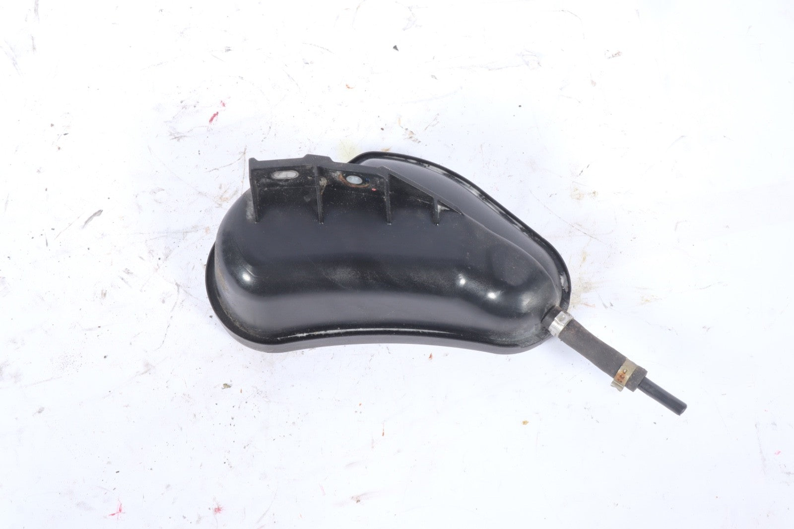 02-05 AUDI A4 ENGINE VACUUM RESERVOIR BOTTLE TANK OEM 8D0131541B