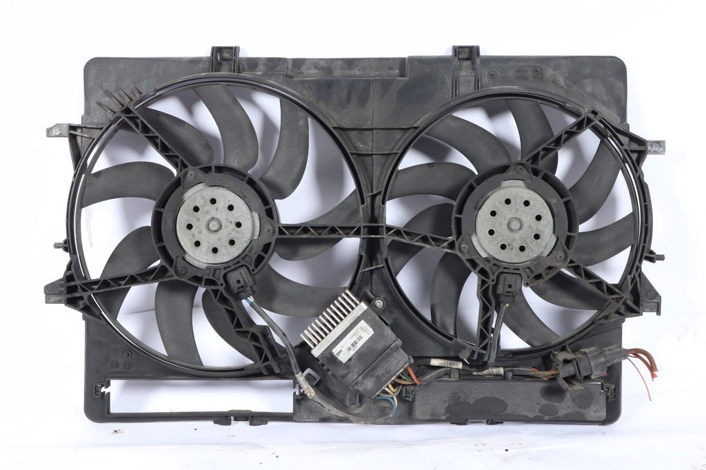 2009-2016 AUDI A4 ENGINE RADIATOR COOLING FAN ASSEMBLY 8K0121003M OEM