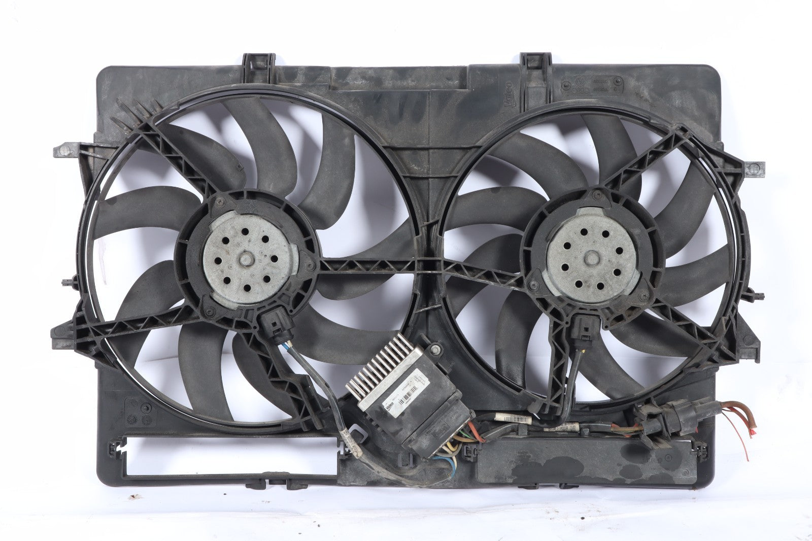 2009-2016 AUDI A4 ENGINE RADIATOR COOLING FAN ASSEMBLY 8K0121003M OEM