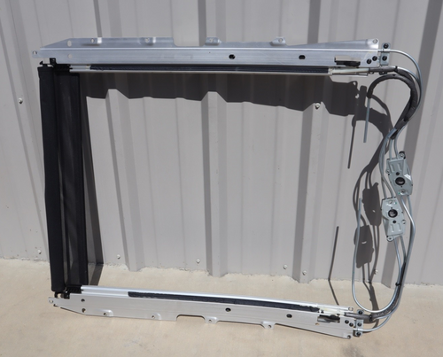 10-17 Mercedes W204 C250 C350 E350 Coupe Panoramic Pano Rail Track Frame OEM