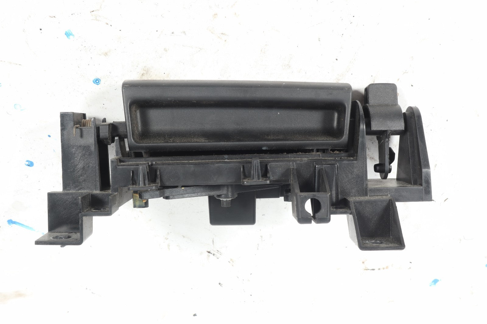 2008-2020 DODGE GRAND CARAVAN REAR RIGHT DRIVER SIDE EXTERIOR DOOR HANDLE OEM
