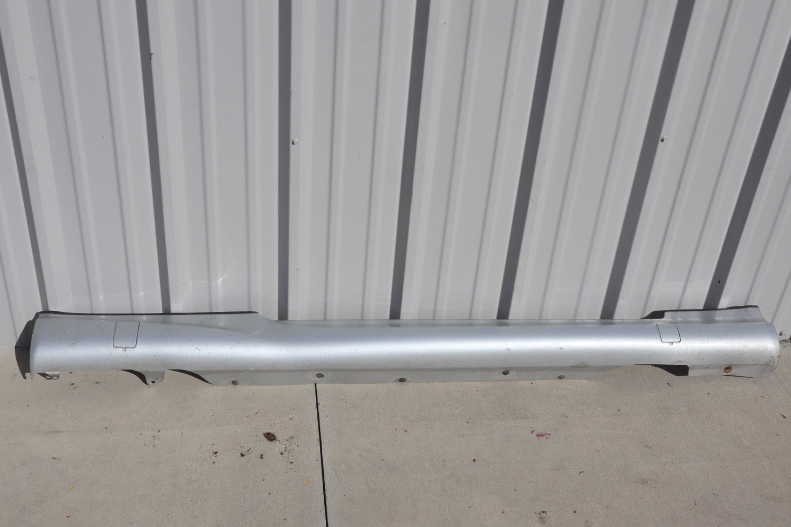 1999-2002 MERCEDES W208 CLK430 AMG ROCKER PANEL SKIRT FRONT RIGHT OEM
