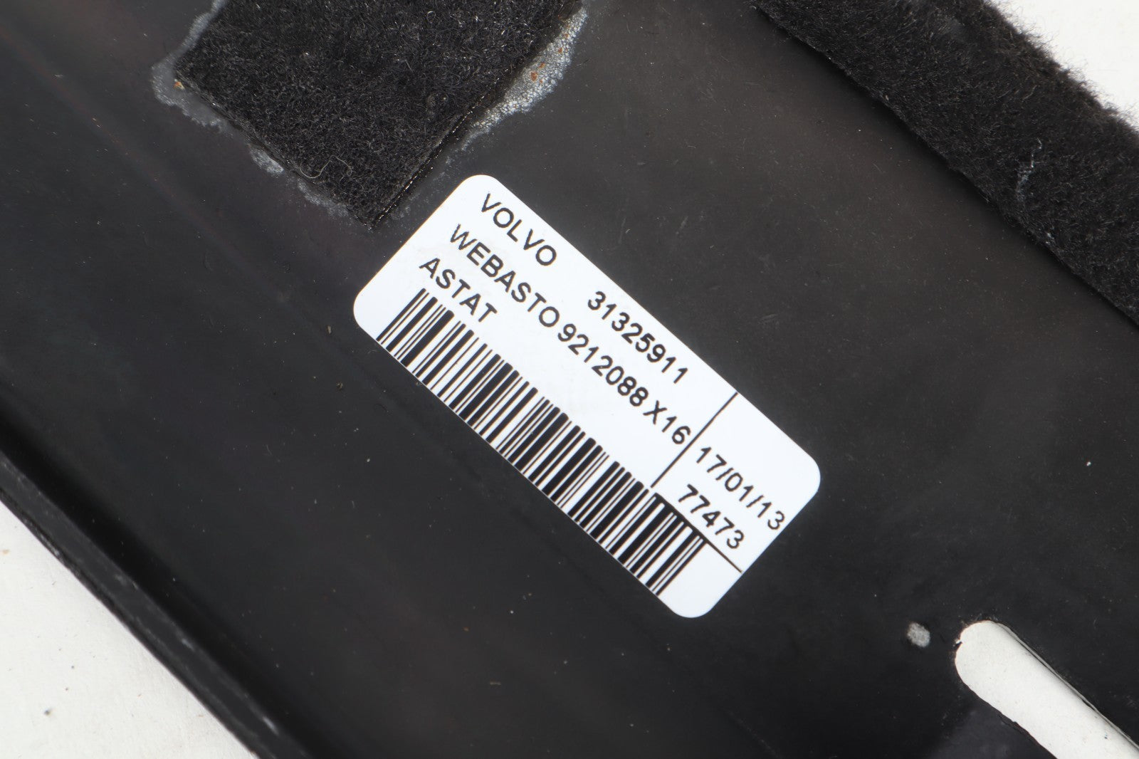 2006 - 2013 VOLVO C70 ROOF LOCK LINKS LEFT RIGHT OEM