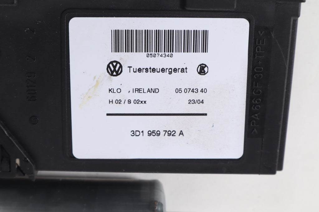 03-06 PORSCHE CAYENNE RIGHT PASSENGER WINDOW MOTOR OEM 3D1959792A