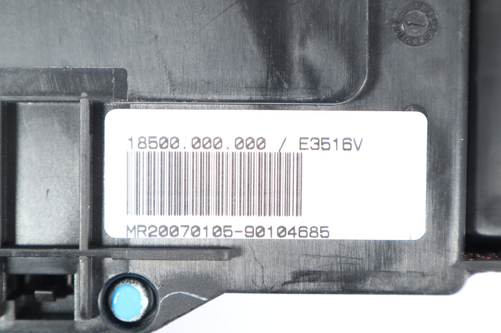 2004-2010 BMW X3 2.5L A/T POWER DISTRIBUTION INTERIOR FUSE BOX 8364540 OEM