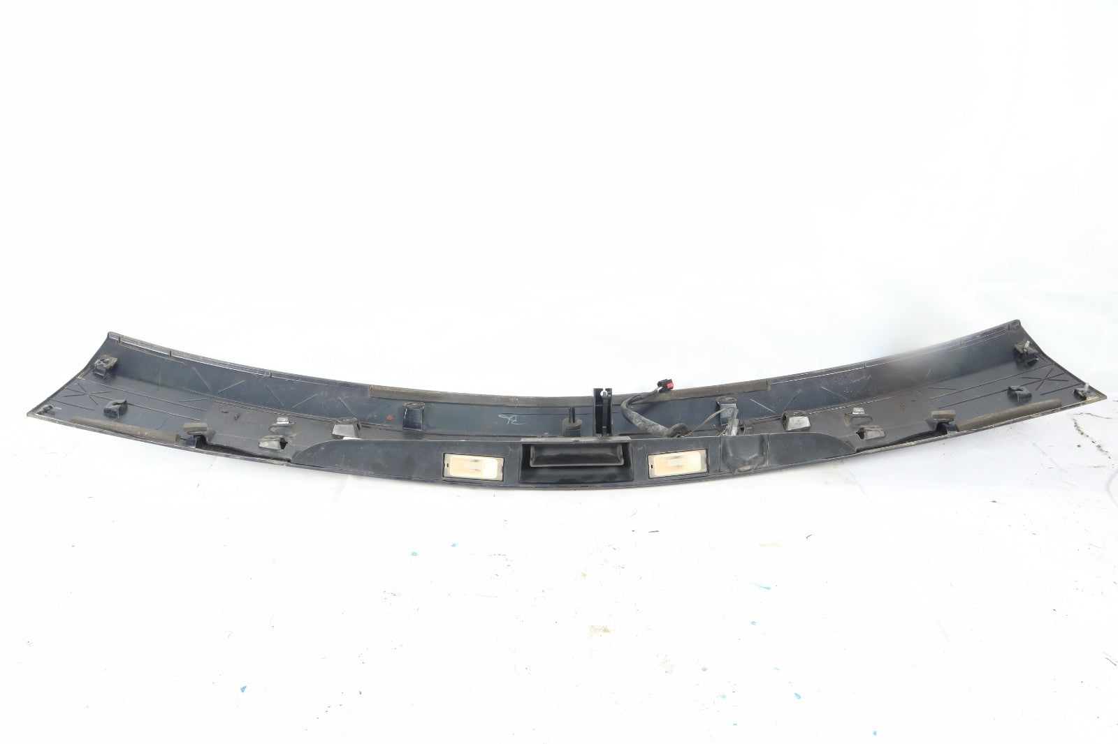 2011-18 DODGE GRAND CARAVAN BLACK REAR TAIL GATE TRIM MOLDING PANEL OEM 2588920