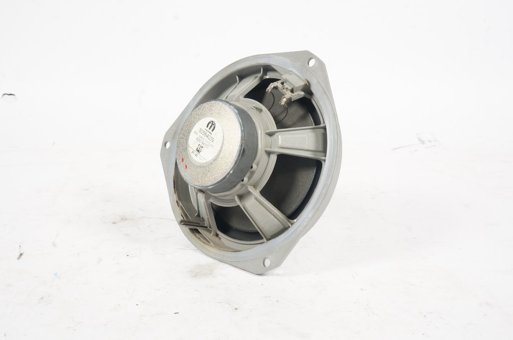 2017- 2021 ALFA ROMEO GIULIA FRONT LEFT OR RIGHT DOOR AUDIO SPEAKER OEM 50564039