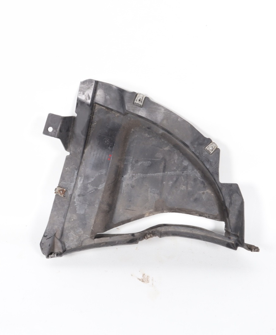 2012-2018 BMW 650i 640i  F12 FRONT RIGHT LOWER FENDER LINER EXTENSION OEM