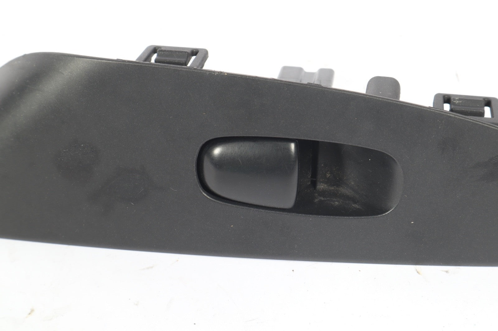 2013 - 2017 Nissan Leaf Front Left Master Window Switch Assembly Genuine OEM
