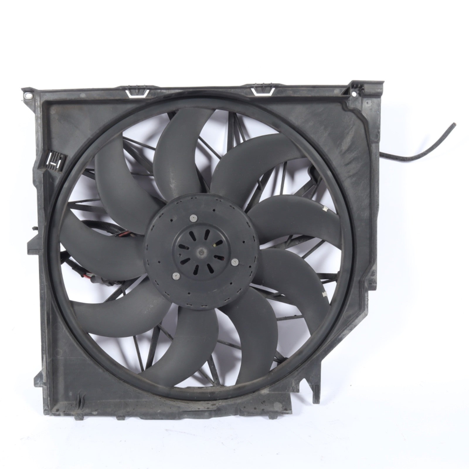 2008 BMW X3 3.0SI E83 ENGINE RADIATOR COOLING FAN MOTOR SHROUD 67326946638 OEM