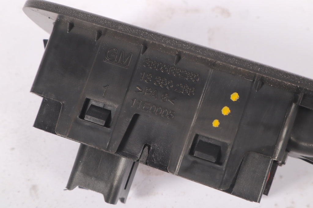 16-19 BUICK CASCADA SWITCH LEFT REAR RELEASE HANDLE BEZEL 13390286 13311236 OEM