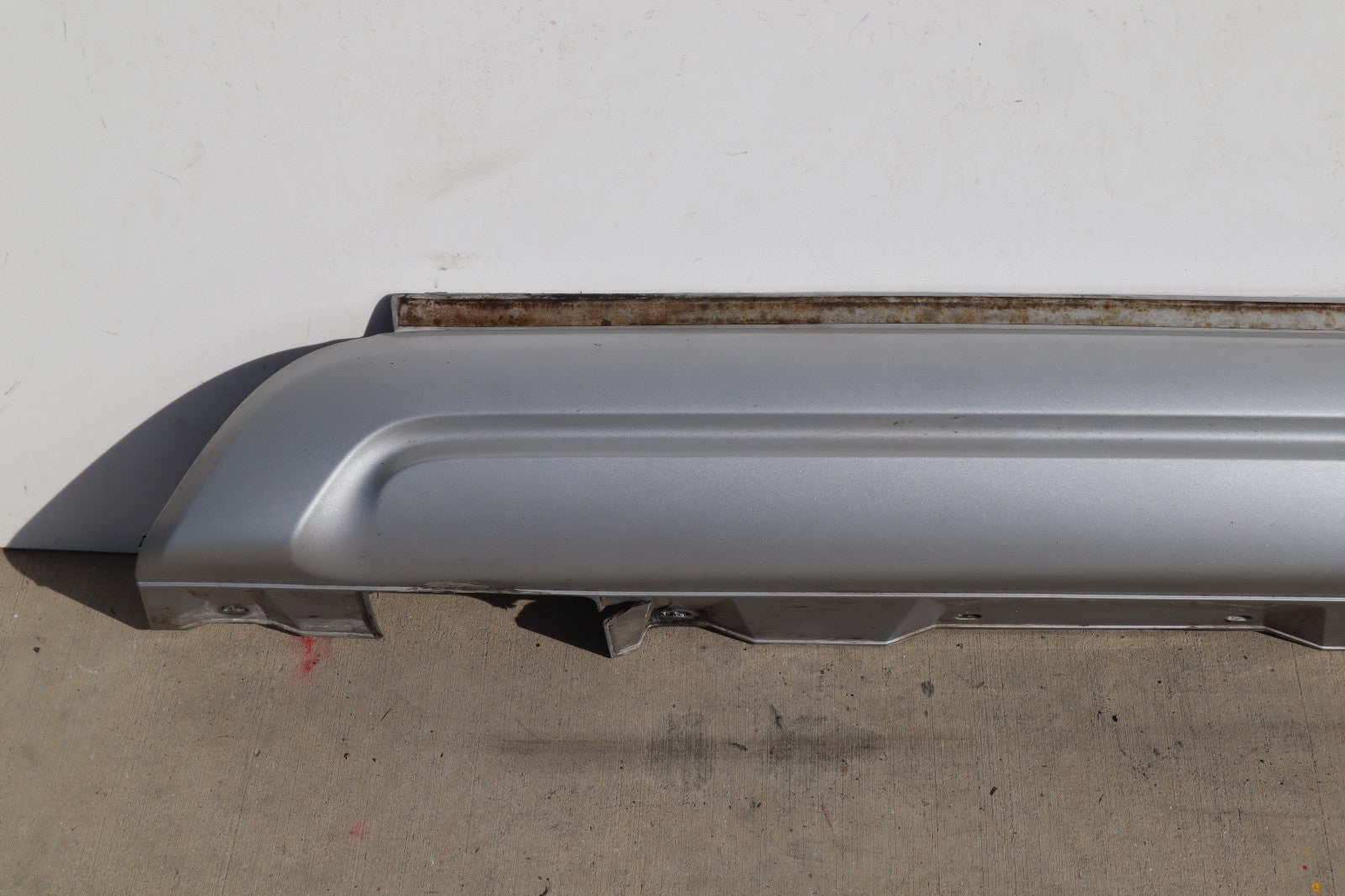 2006-2008 BMW X3 LEFT DRIVER SIDE SKIRT ROCKER PANEL OEM ONLY PICK UP!!!