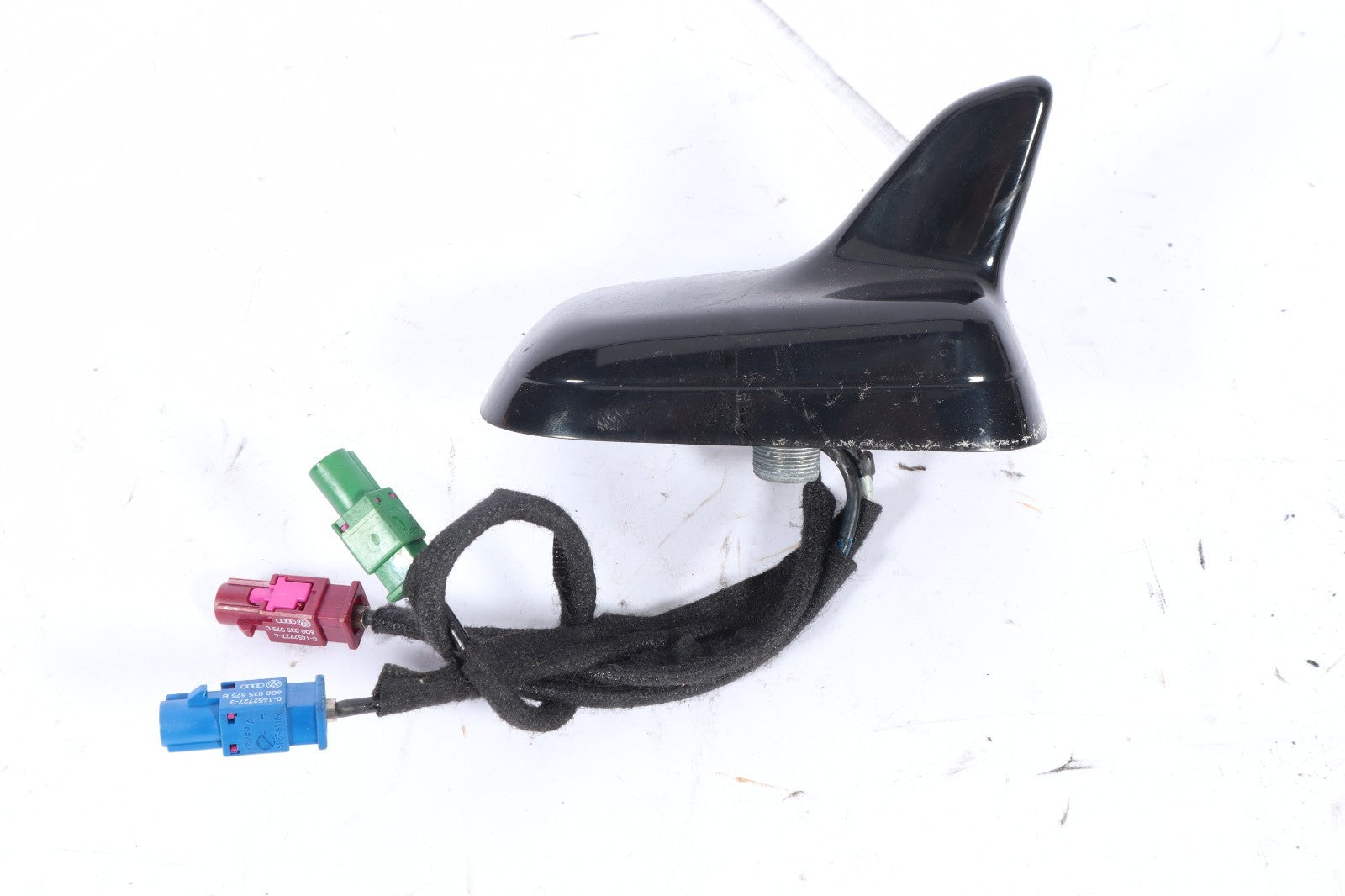 2009-2017 AUDI Q5 SHARK FIN ROOF ANTENNA 8R0035503C OEM