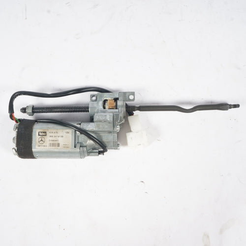 04-09 Mercedes-Benz CLK350 Steering Column Adjustment Motor Valeo OEM 6418138