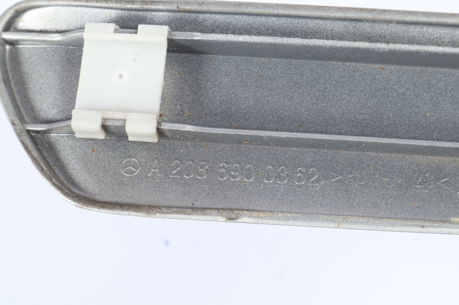 1998 - 2002 Mercedes W208 CLK320 CLK430 Rear Left Quarter Panel Trim Molding OEM