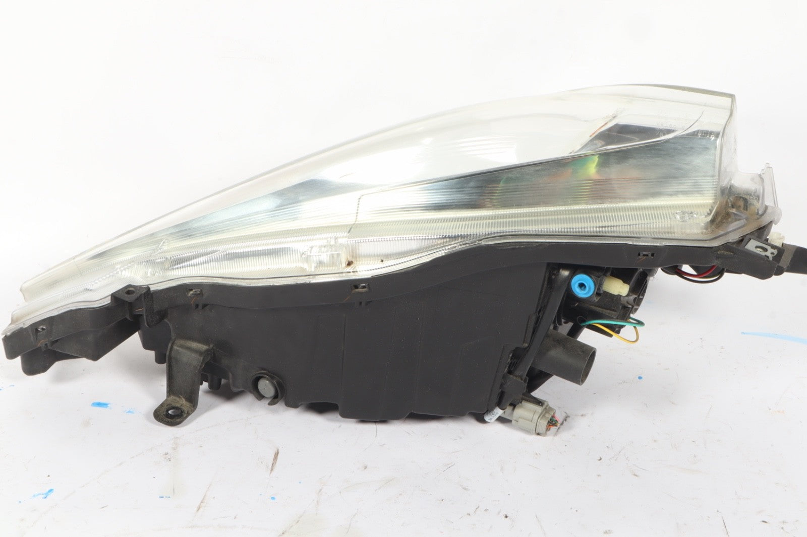 2013 - 2017 Nissan Leaf Right Halogen Headlight OEM