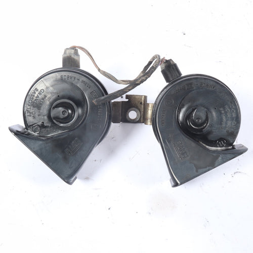 2003-2012 Land Rover Range Rover L322 Horn Pair High & Low OEM 
